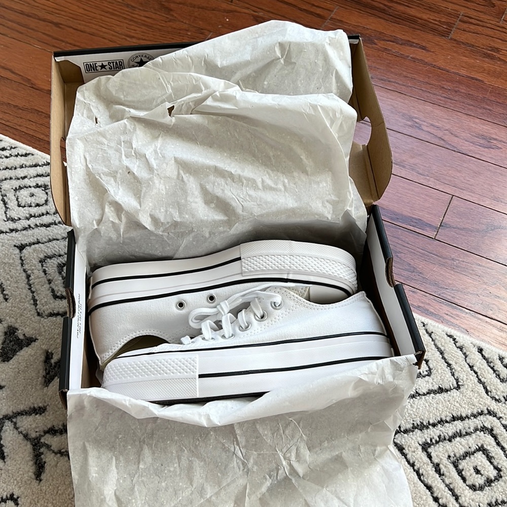 Platform converse